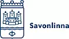 Savonlinnan vaakunalogo ja teksti Savonlinna valkoisella taustalla.